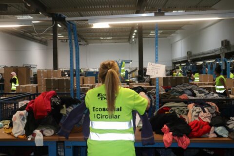 Fundació Formació i Treball centre tractament tèxtil (1)